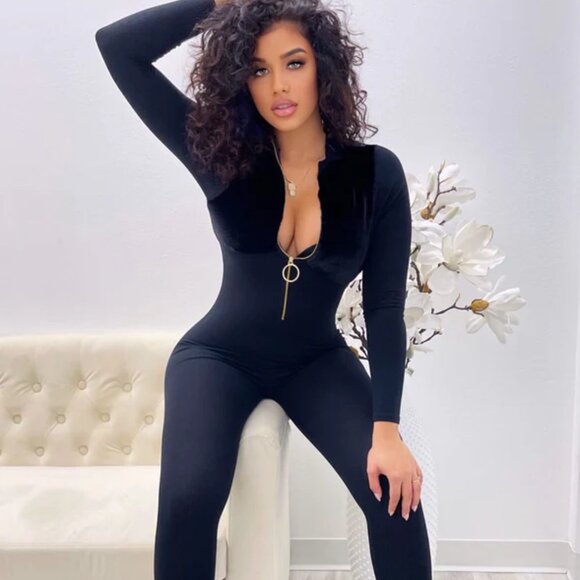 THEA FRONT ZIPPER LONG SLEEVE JUMPSUIT - BLACK - Picture 2 of 3